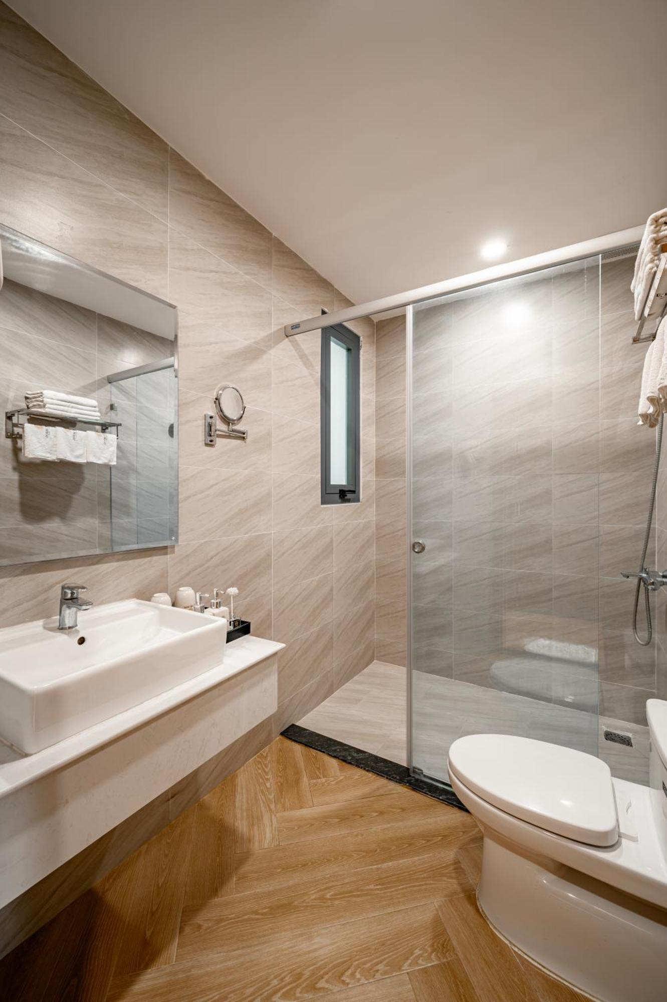 Net Viet Hotel Vincom Soc Trang Luaran gambar